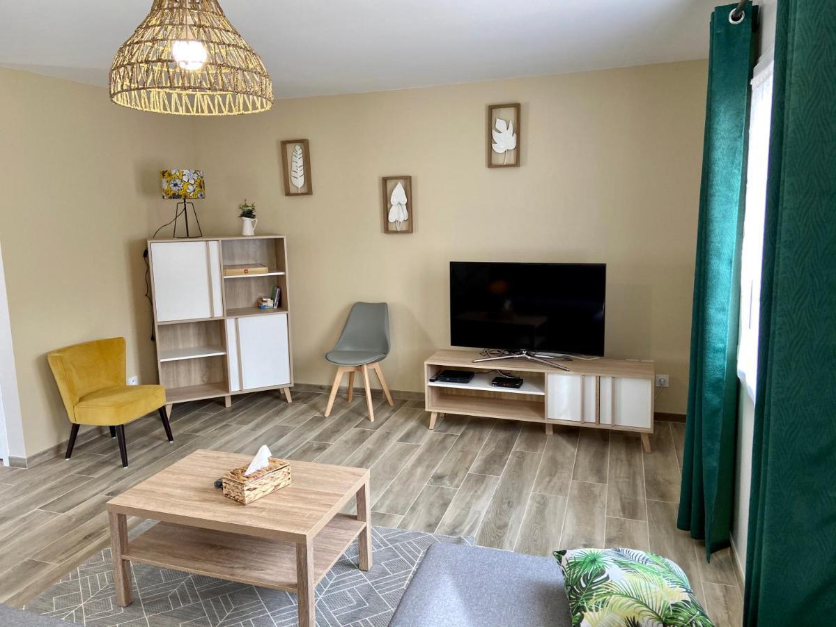 Gite Eucalyptus Seigy ภายนอก รูปภาพ